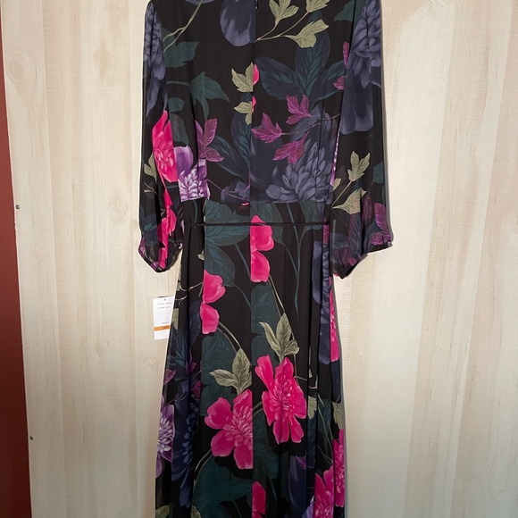 Maison Tara black pink floral faux wrap maxi dress 24W PLUS Fall Winter Holiday - Picture 11 of 13